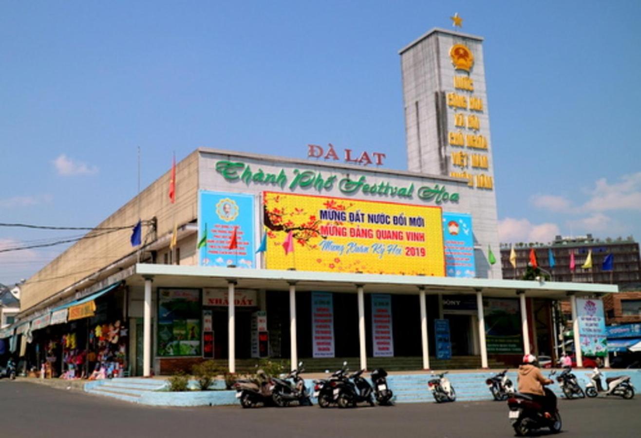 Anh Dao Hotel Dalat Bagian luar foto