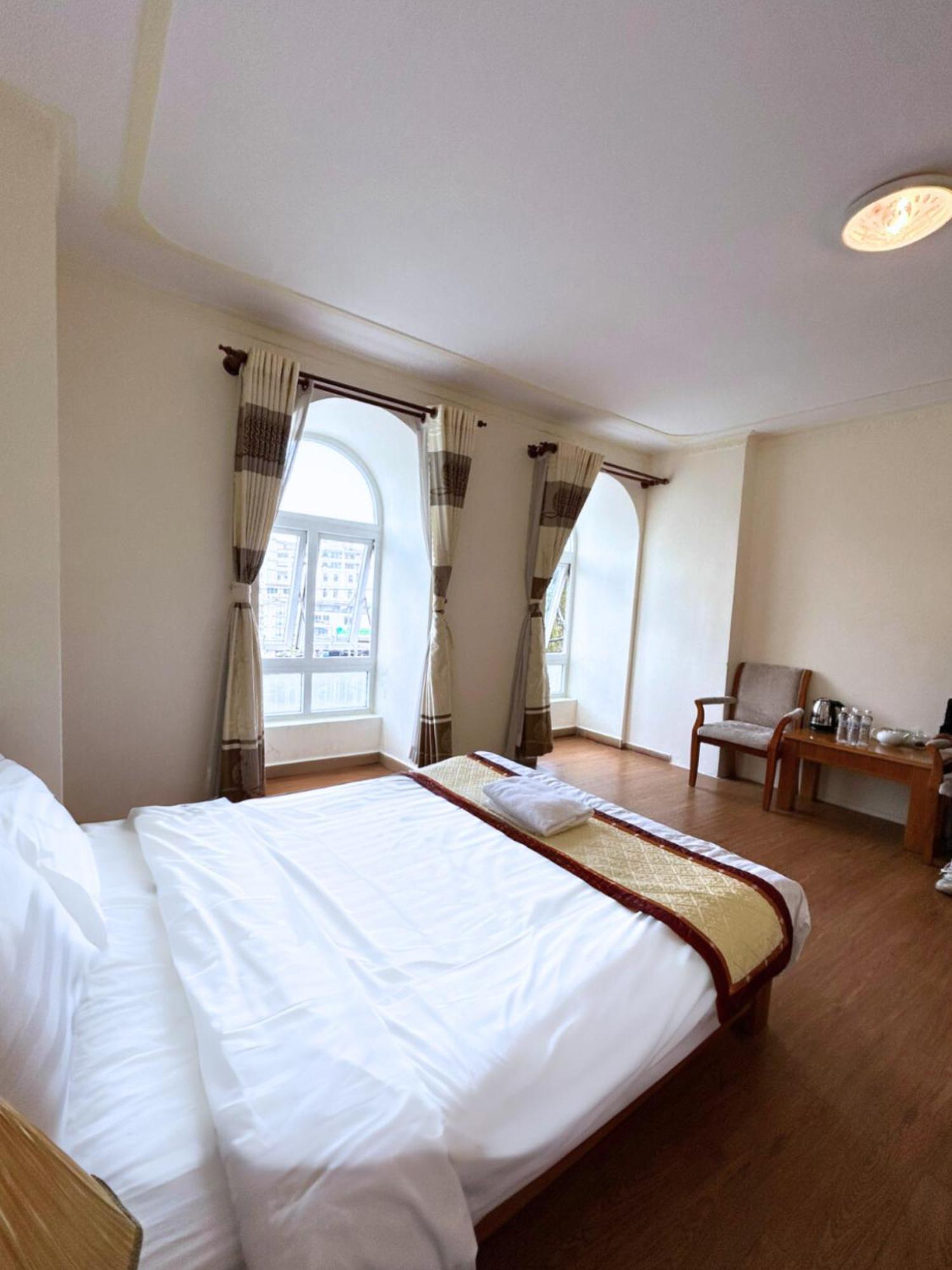 Anh Dao Hotel Dalat Bagian luar foto