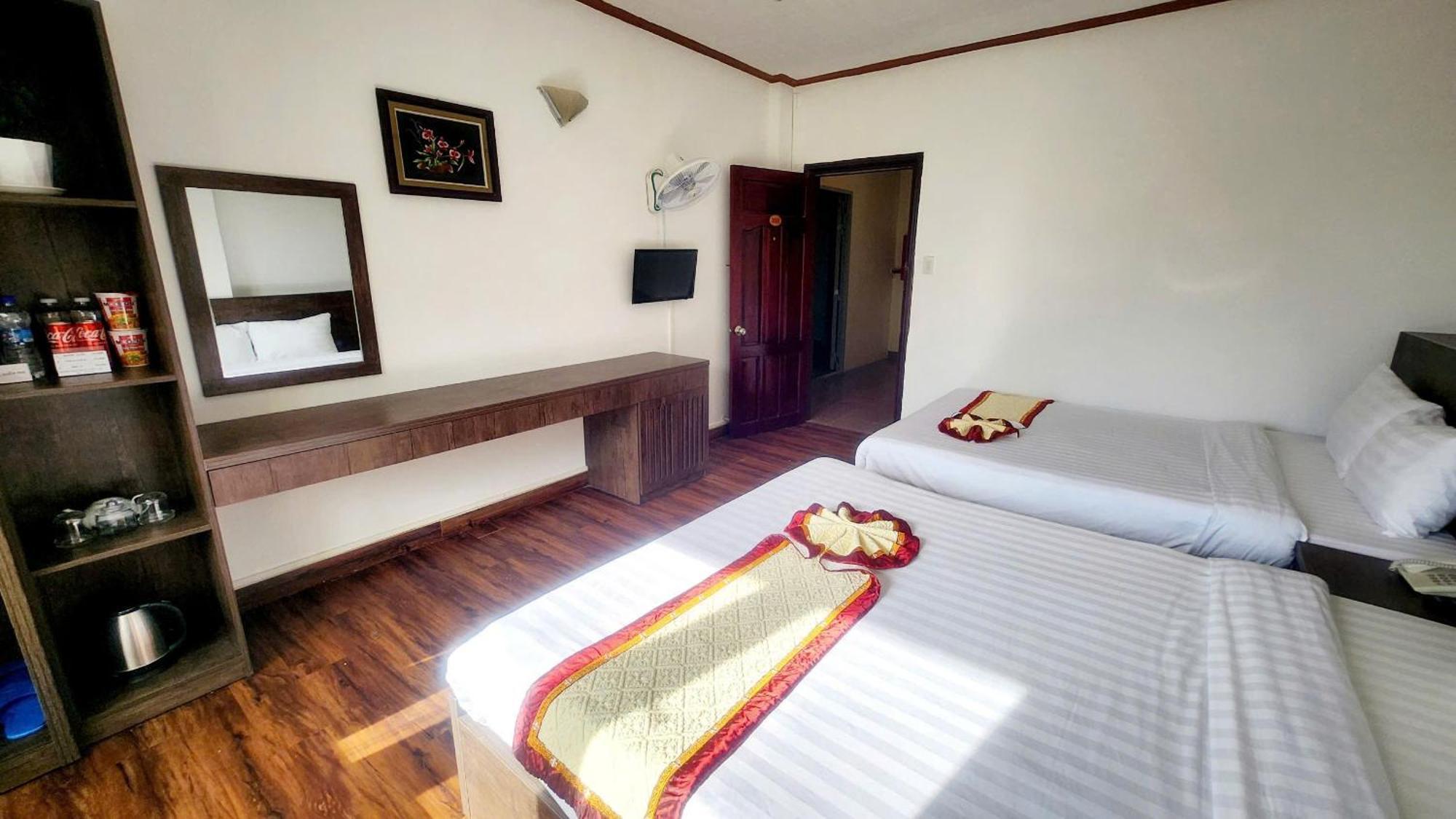 Anh Dao Hotel Dalat Bagian luar foto